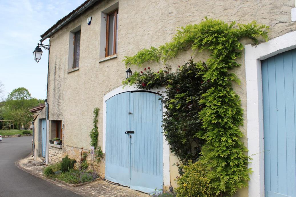 La Grange, 10 Rue Du Lavoir Saint-Martial-d'Albarede Экстерьер фото
